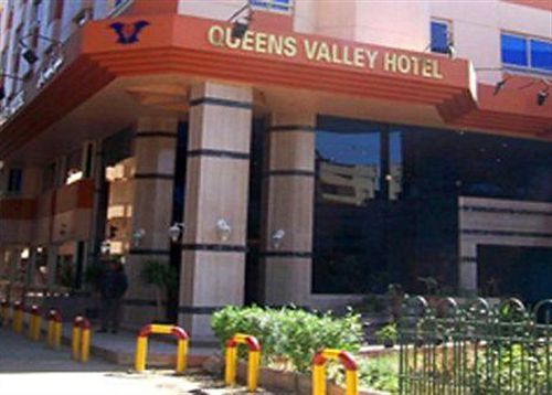 Queens Valley Hotel, Restaurants, Bars And Spa 樂蜀 外观 照片